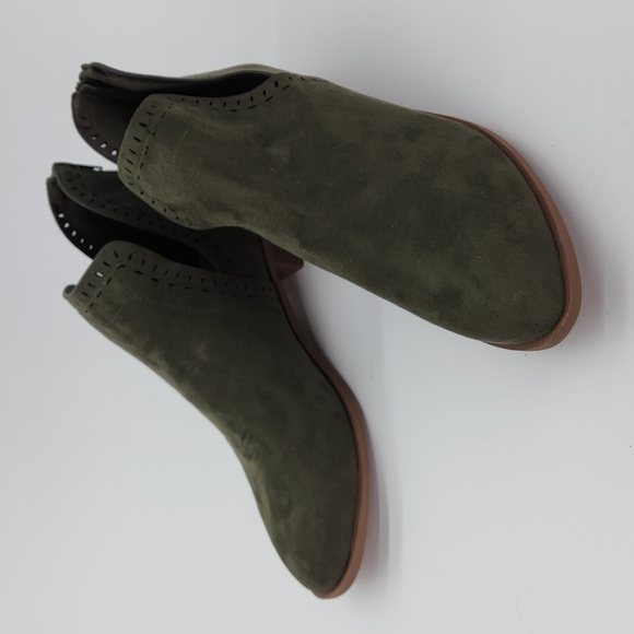Just Fab Tommi Green Faux Suede Cutout Bootie - Zippered Heel Trendy & Versatile - Picture 2 of 12